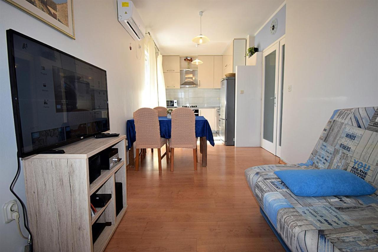 זאדאר Apartment Corner מראה חיצוני תמונה